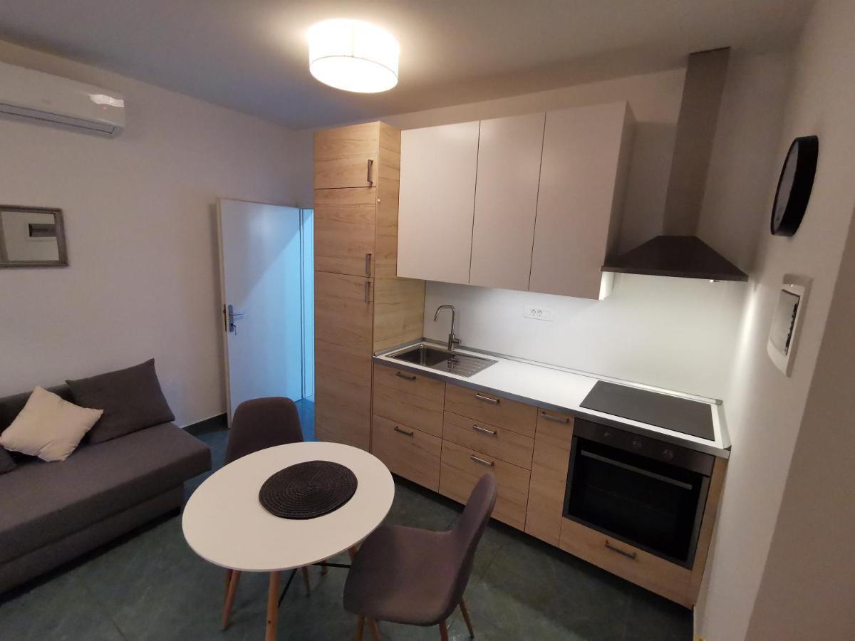 Goriska Apartments Ajdovščina المظهر الخارجي الصورة