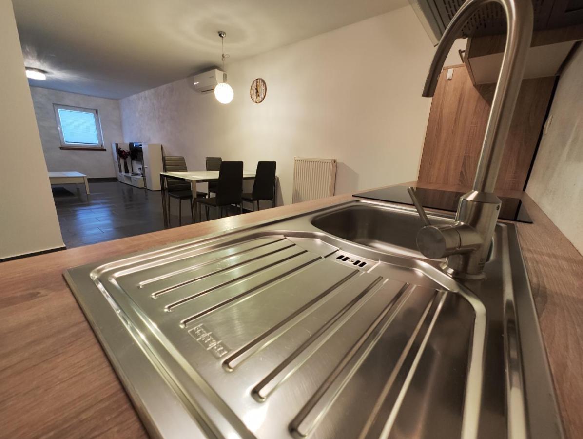 Goriska Apartments Ajdovščina المظهر الخارجي الصورة