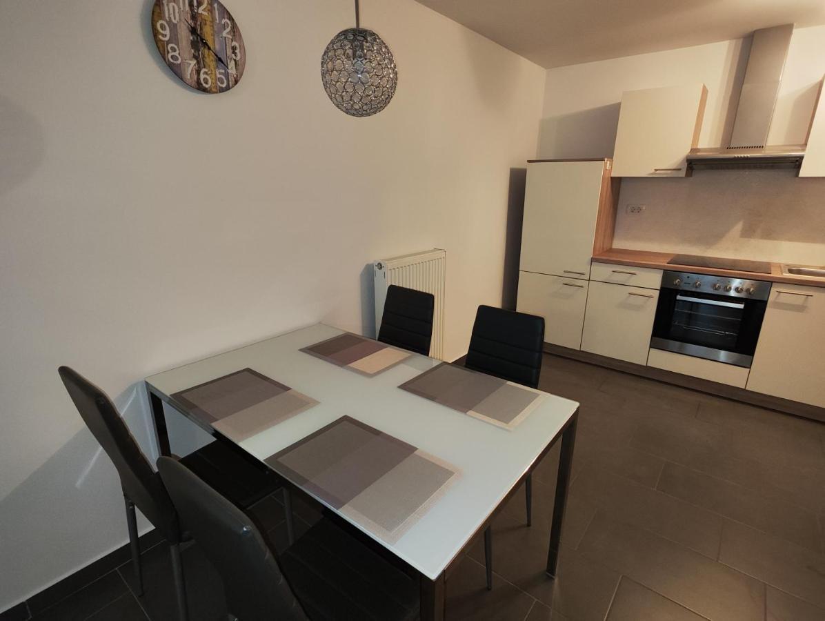 Goriska Apartments Ajdovščina المظهر الخارجي الصورة