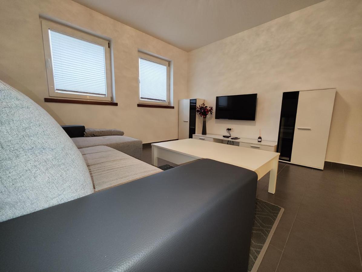 Goriska Apartments Ajdovščina المظهر الخارجي الصورة